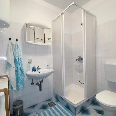 Lungomare Apartman