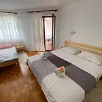 Lungomare Apartman